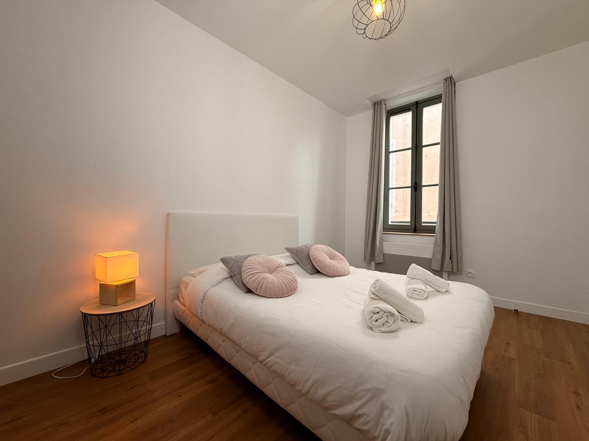 Le Moderniste Proche Des Halles Et Cathedrale Apartment *